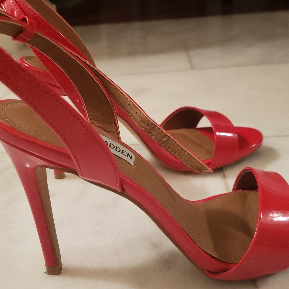 Red Steve Madden sandals
